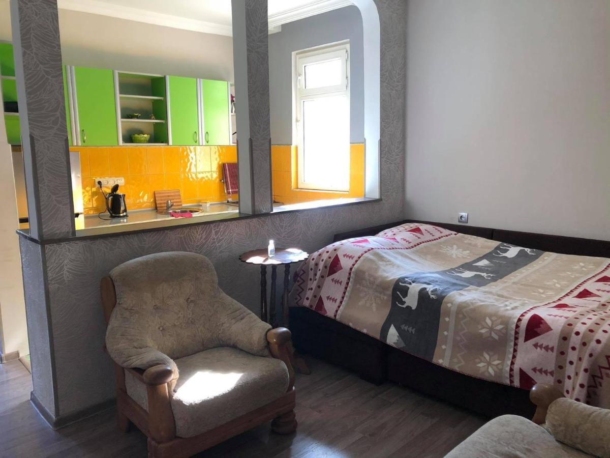 فندق Our House بورجومي المظهر الخارجي الصورة